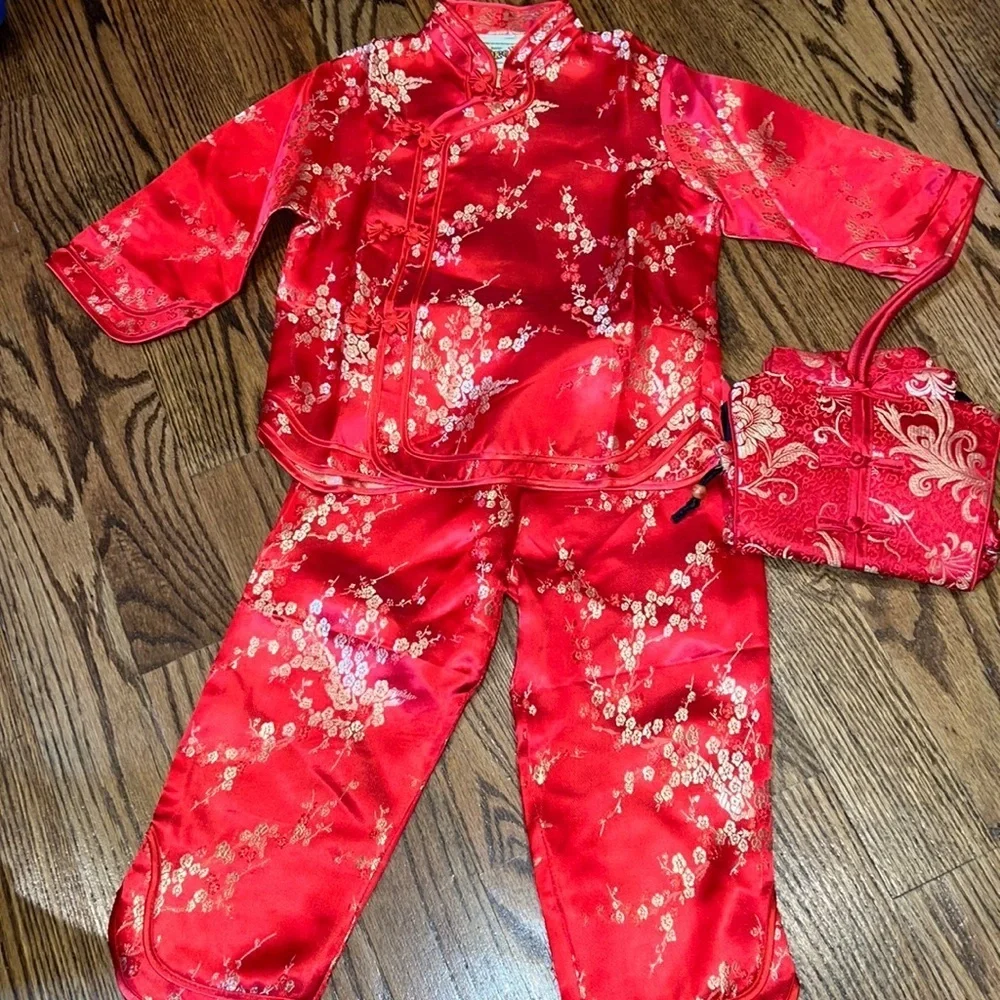 Geisha costume with matching bag